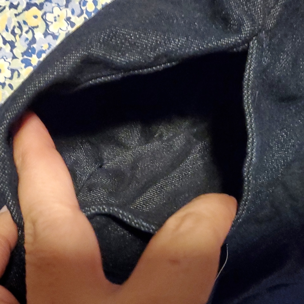 Denim shorts - Picture 4 of 7